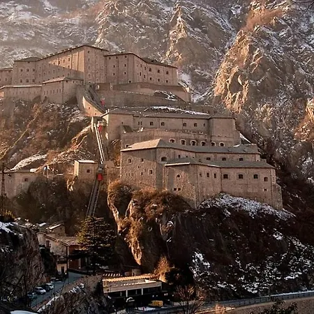 Appartamento Verde A 300 Mt Dal Centro Storico Di Aosta! Lejlighed *