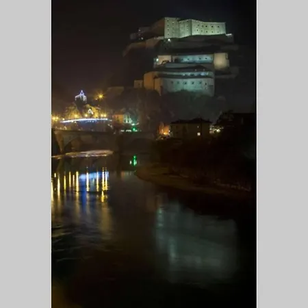 APPARTAMENTO VERDE A 300 mt DAL CENTRO STORICO DI AOSTA! Aosta
