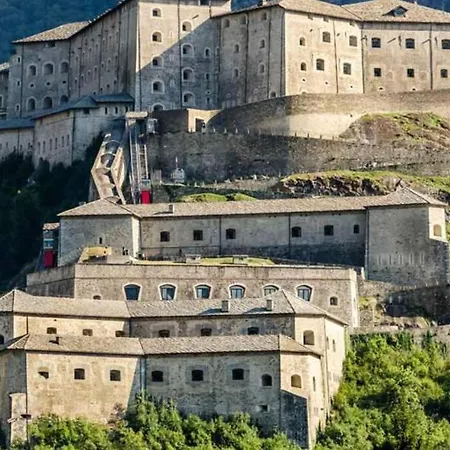 APPARTAMENTO VERDE A 300 mt DAL CENTRO STORICO DI AOSTA! Aosta